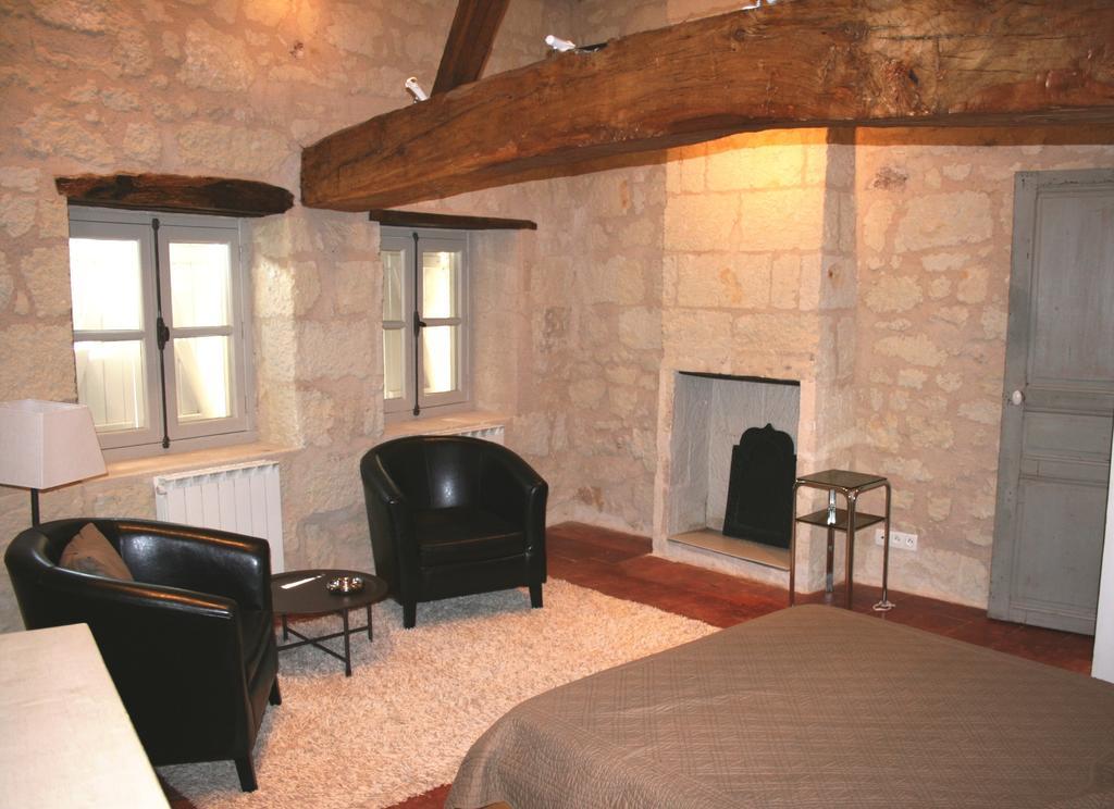 Gite Chateau De Chaintres Dampierre-sur-Loire ห้อง รูปภาพ